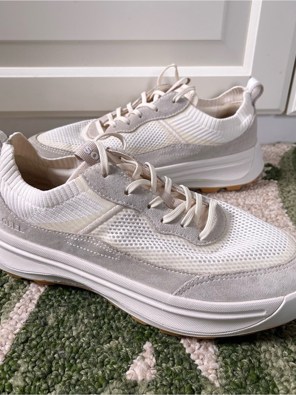 Sorel Women's Cream & Light Gray sneakers ONA 503